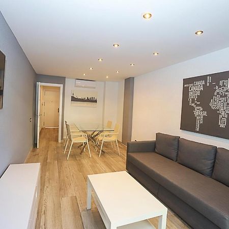Apartamento Differentflats Llum Salou Exterior foto