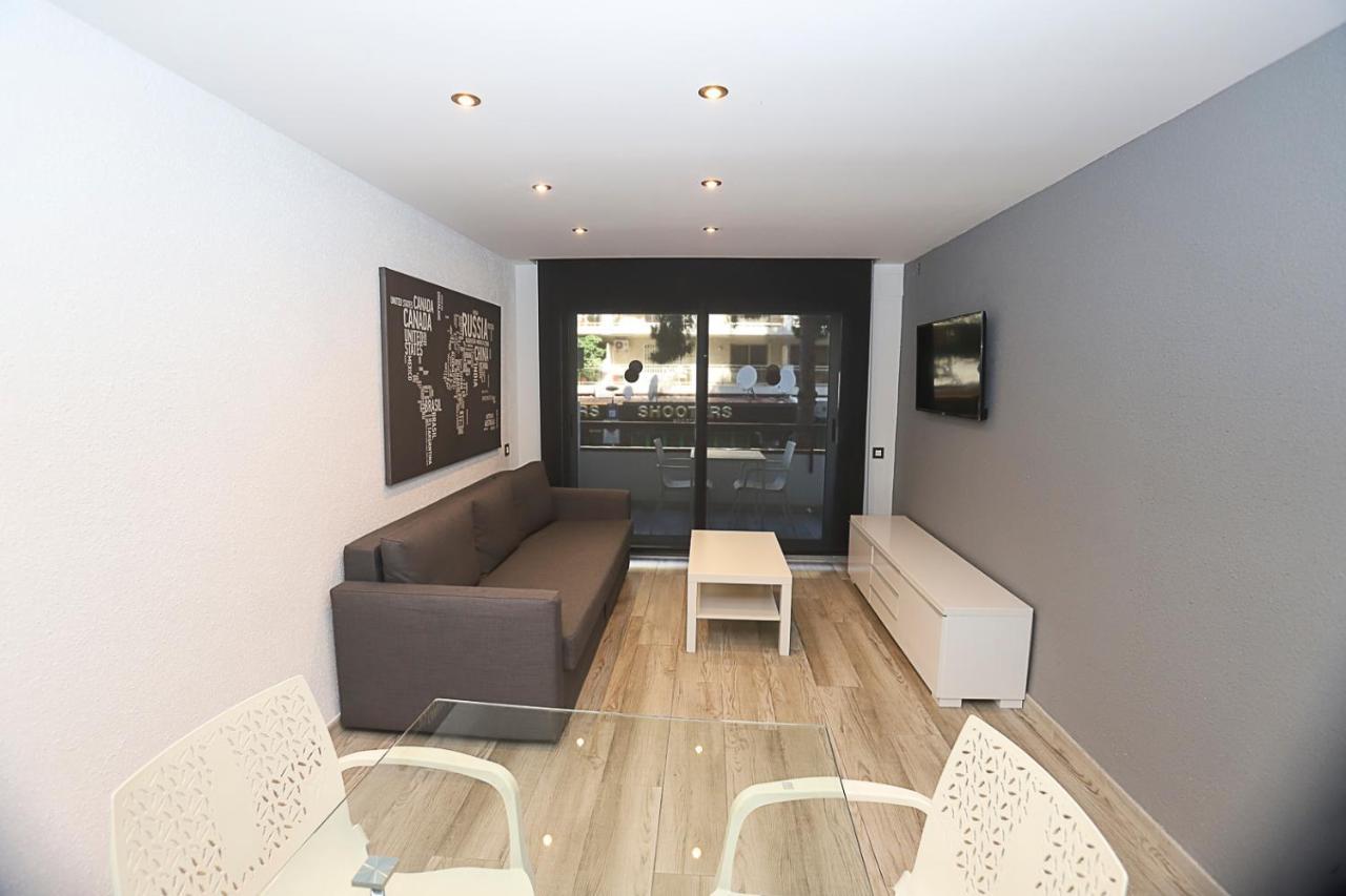 Apartamento Differentflats Llum Salou Exterior foto