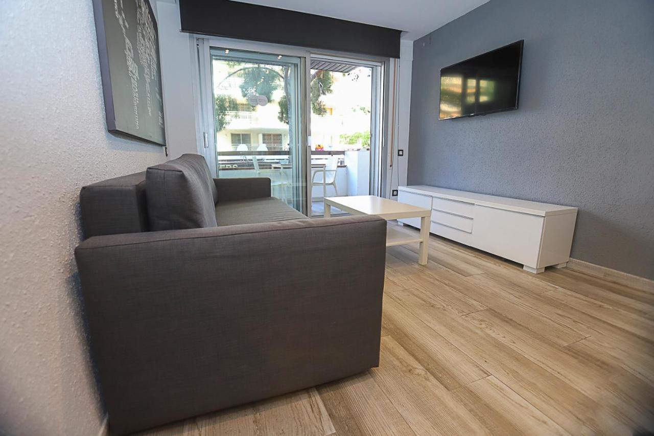 Apartamento Differentflats Llum Salou Exterior foto